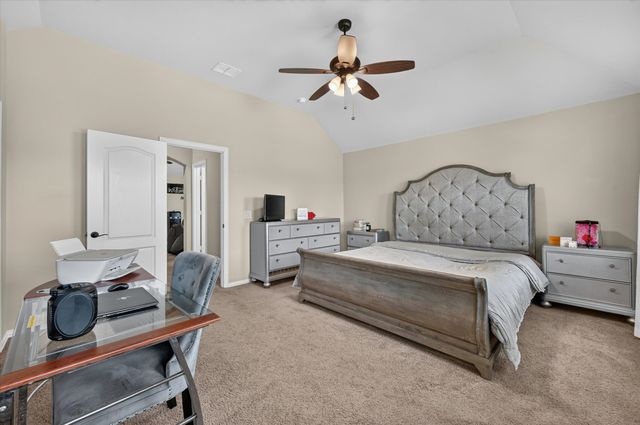 5011 Lake Park Drive, Mansfield, TX 76063