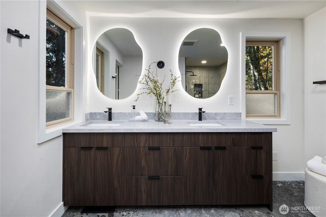 25510 SE 159th Street, Issaquah, WA 98027