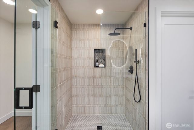 25510 SE 159th Street, Issaquah, WA 98027