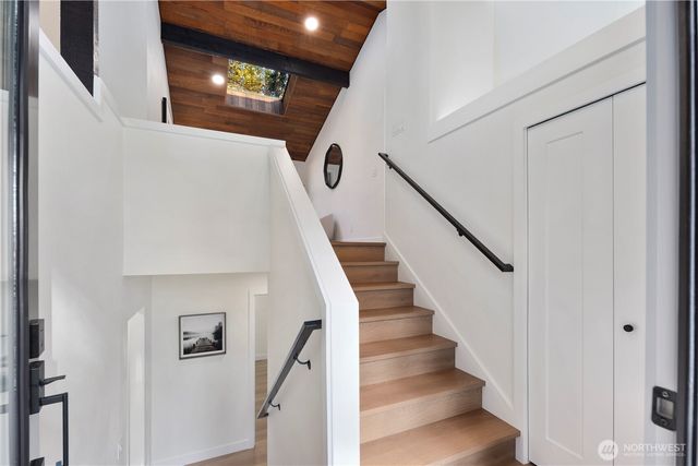 25510 SE 159th Street, Issaquah, WA 98027