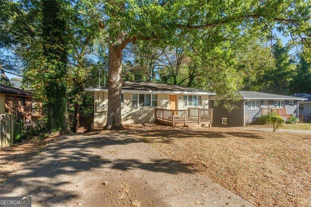 1341 Pine Avenue, Atlanta, GA 30344 — photo 4