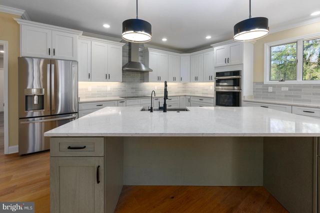 9171 DEEPWATER POINT RD, Saint Michaels, MD 21663