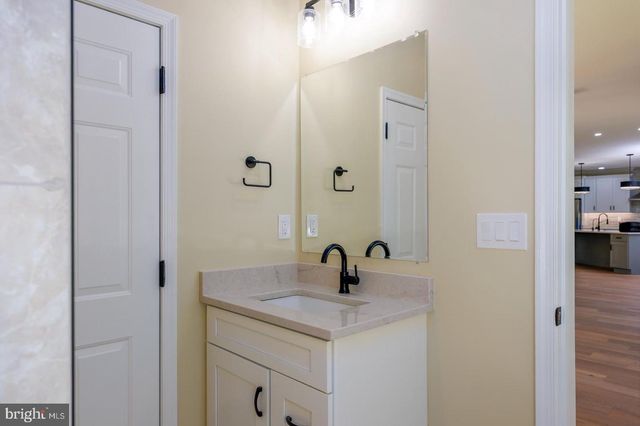 9171 DEEPWATER POINT RD, Saint Michaels, MD 21663