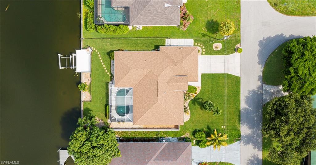 22 SE 13th AVE, CAPE CORAL, FL 33990 — photo 4