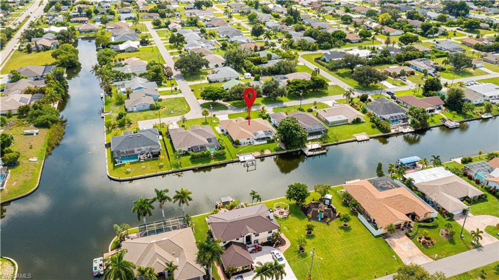 22 SE 13th AVE, CAPE CORAL, FL 33990 — photo 5