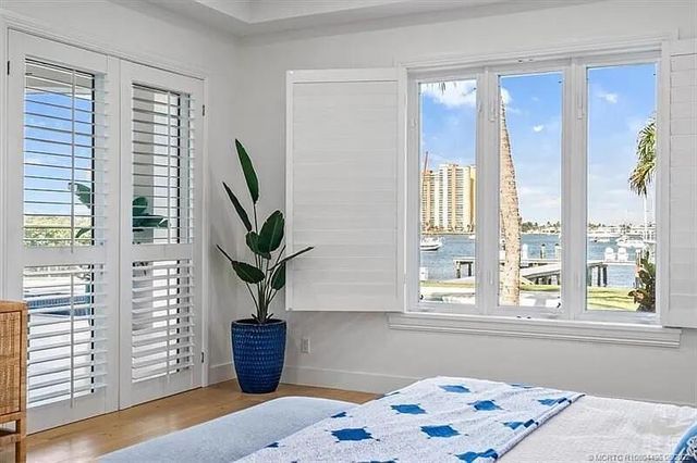 2941 Lake Drive, Singer Island, FL 33404