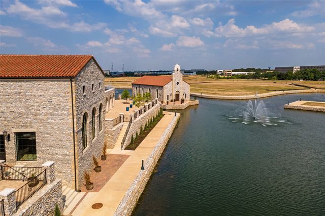 28 Castellon Drive, Westlake, TX 76262