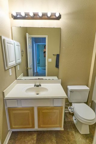2922 Veva Drive, Pearland, TX 77584