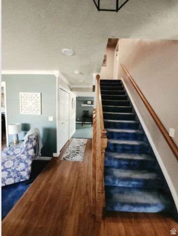 2255 E SUNSET DR, Layton, UT 84040