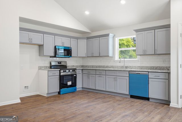 311 E 17th Street SW, Rome, GA 30161