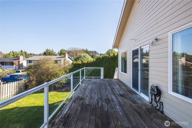 3719 N Avenue, Anacortes, WA 98221