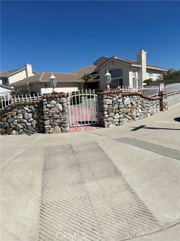 20361 Pahute, Apple Valley, CA 92308
