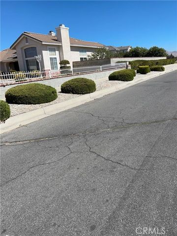 20361 Pahute, Apple Valley, CA 92308