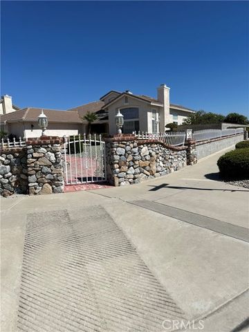 20361 Pahute, Apple Valley, CA 92308