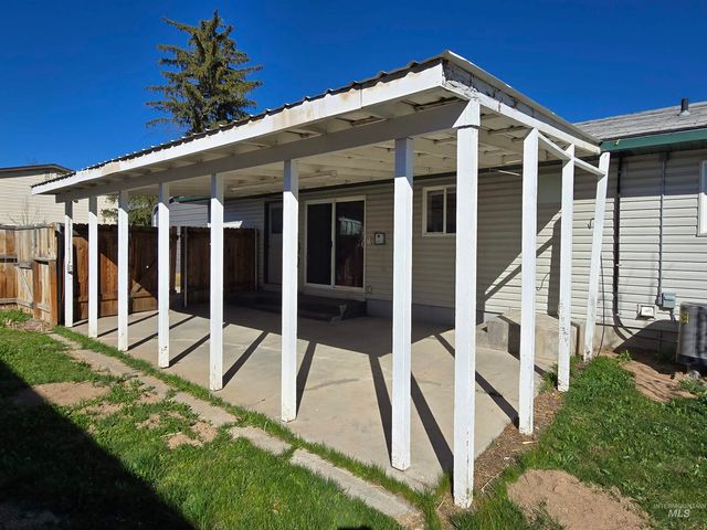 1011 S Cleveland St., Jerome, ID 83338