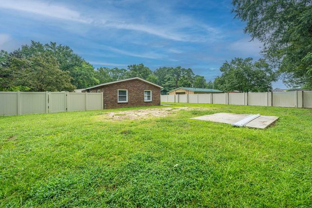 19 Aldene Avenue, Goose Creek, SC 29445