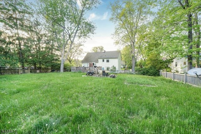 111 Deerfield Rd, Wayne Twp., NJ 07470
