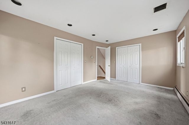 111 Deerfield Rd, Wayne Twp., NJ 07470