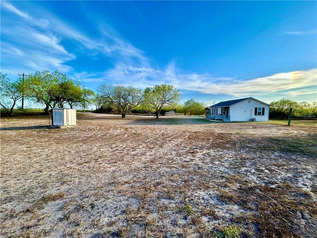 473 E County Road 303, Orange Grove, TX 78372