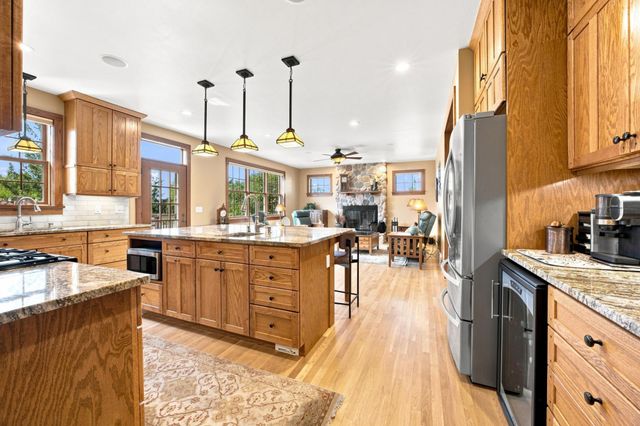 7107 Maple Lane, Horace, ND 58047