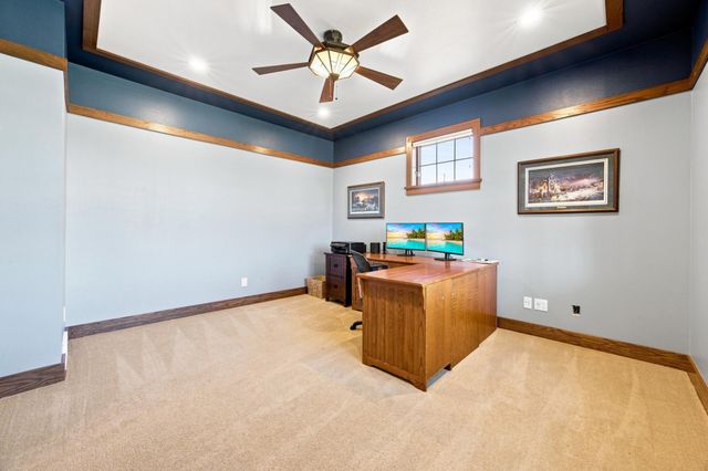 7107 Maple Lane, Horace, ND 58047