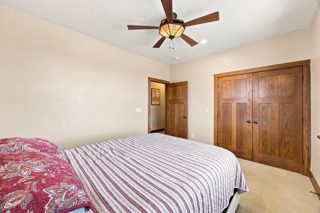 7107 Maple Lane, Horace, ND 58047