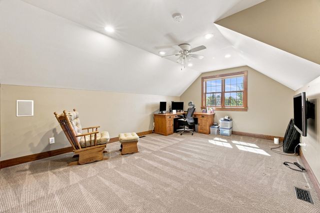 7107 Maple Lane, Horace, ND 58047