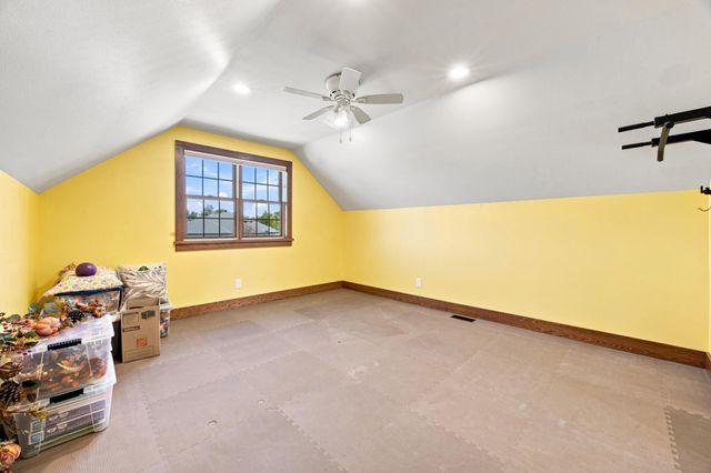 7107 Maple Lane, Horace, ND 58047