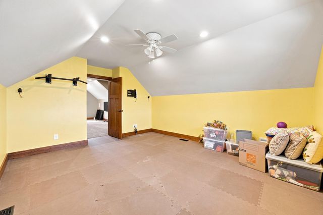 7107 Maple Lane, Horace, ND 58047