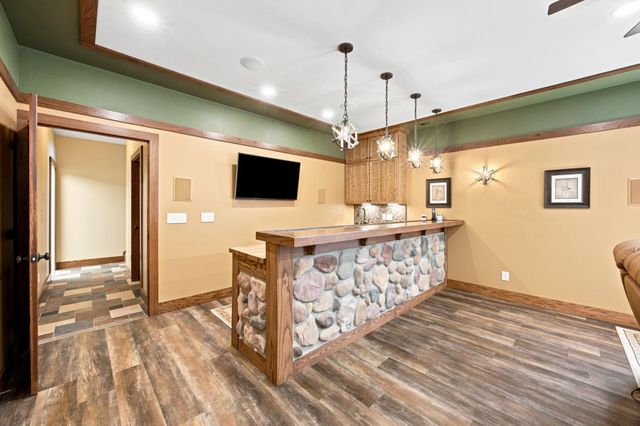 7107 Maple Lane, Horace, ND 58047