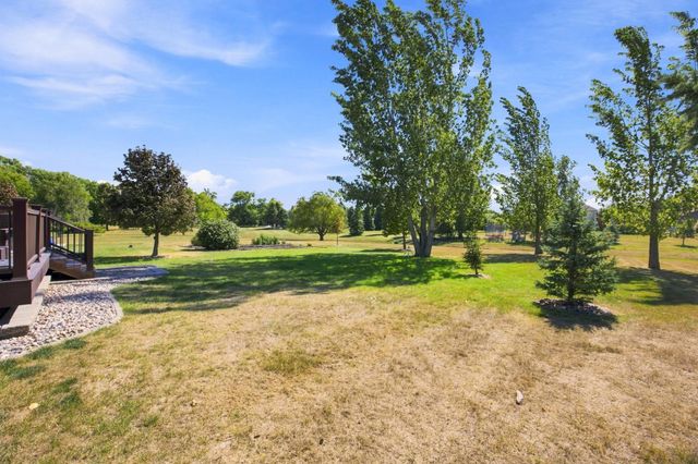 7107 Maple Lane, Horace, ND 58047