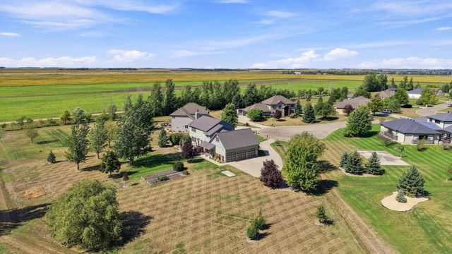 7107 Maple Lane, Horace, ND 58047