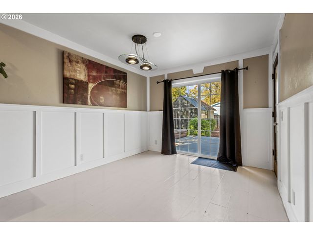 6103 Se CLATSOP St, Portland, OR 97206