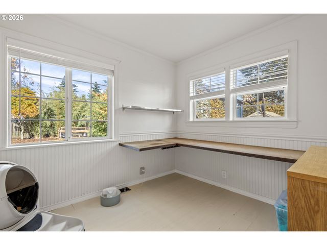 6103 Se CLATSOP St, Portland, OR 97206