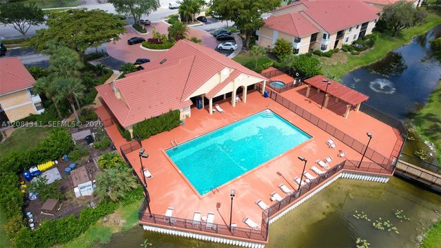 5681 Riverside Dr 105A6, Coral Springs, FL 33067