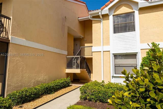 5681 Riverside Dr 105A6, Coral Springs, FL 33067