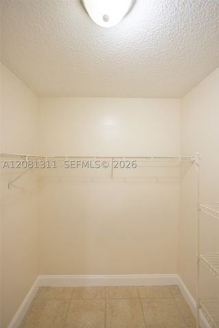 5681 Riverside Dr 105A6, Coral Springs, FL 33067