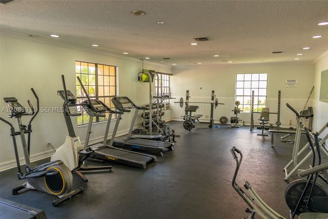 5681 Riverside Dr 105A6, Coral Springs, FL 33067