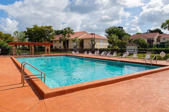 5681 Riverside Dr 105A6, Coral Springs, FL 33067