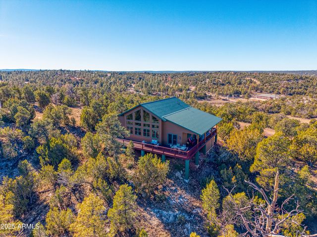 3651 Zane Grey Trail, Overgaard, AZ 85933