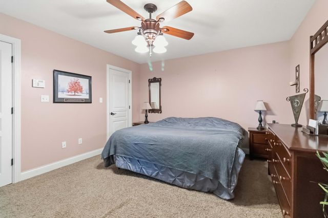 290 Twin Rivers Circle, Bronston, KY 42518