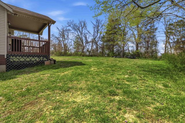 290 Twin Rivers Circle, Bronston, KY 42518