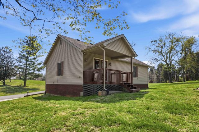 290 Twin Rivers Circle, Bronston, KY 42518