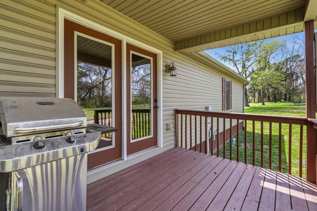 290 Twin Rivers Circle, Bronston, KY 42518