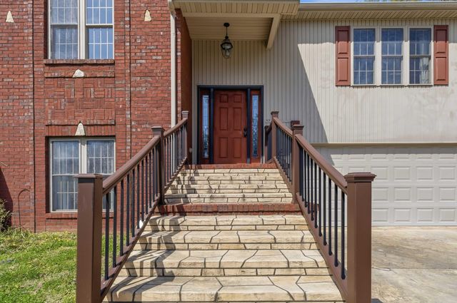 290 Twin Rivers Circle, Bronston, KY 42518