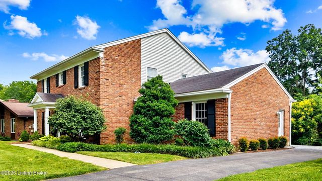 9110 Tiverton Way, Louisville, KY 40242