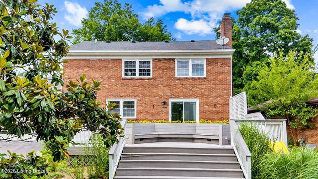 9110 Tiverton Way, Louisville, KY 40242