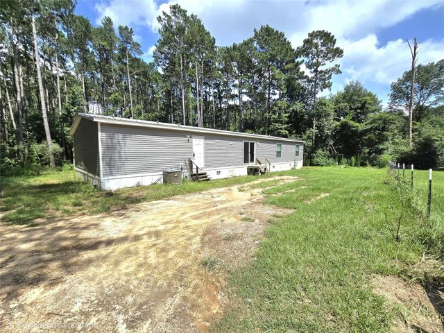 161 Veteran Lane, Livingston, TX 77351