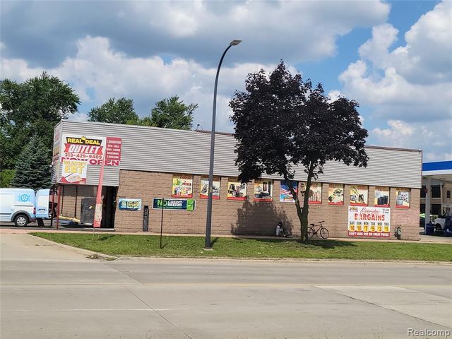 4650 S Beech Daly Street, Dearborn Heights, MI 48125