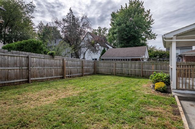 887 Webster Avenue, New Rochelle, NY 10804